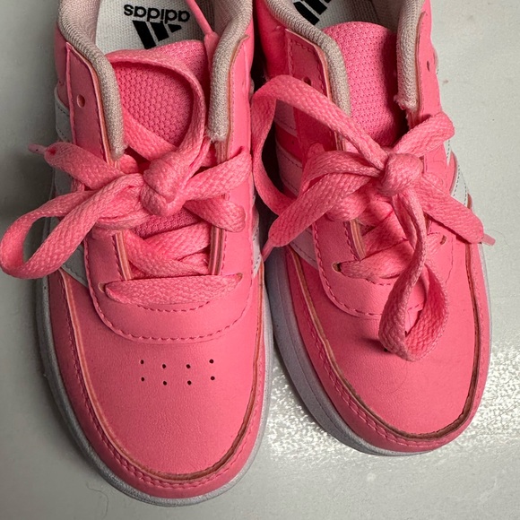 Pink adidas sneakers - kids 11 - Picture 3 of 6